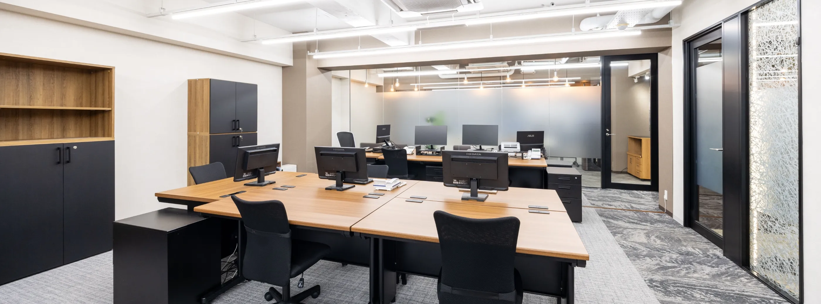 オフィス室内の様子